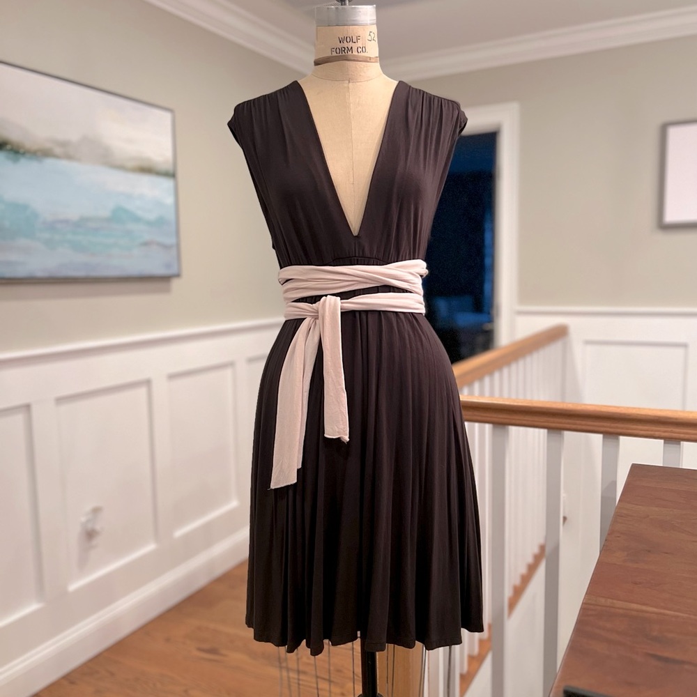 The Limited, swing dress in chocolate. Size S